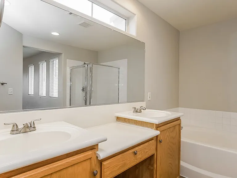 1040 Valetta Flat Ave — Photo 12