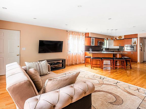3rd image of 2801 E 26th St #109