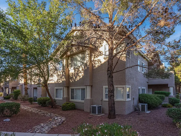 2153 Jasper Bluff St #103 — Photo 31