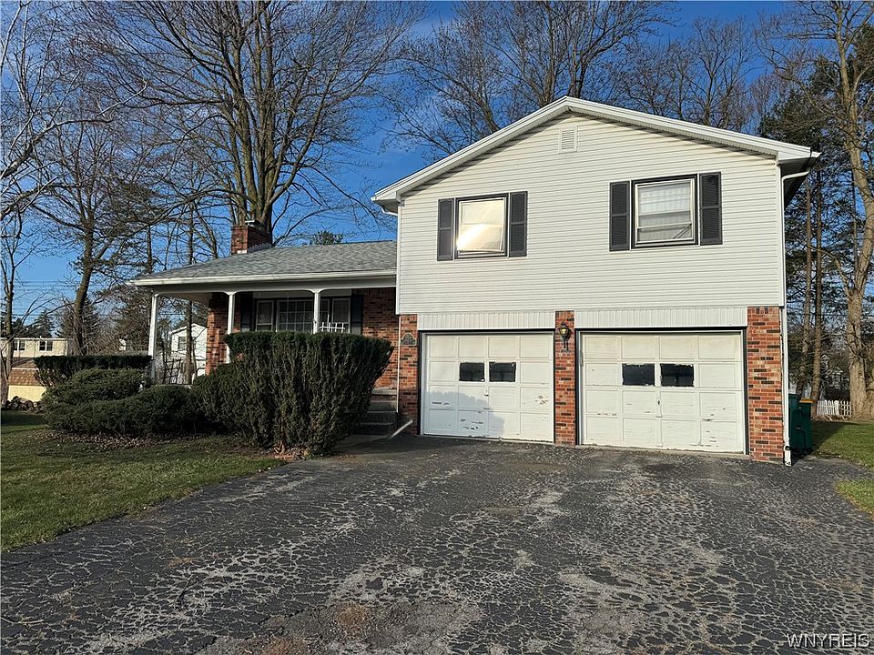 1st image of 4165 James Ct