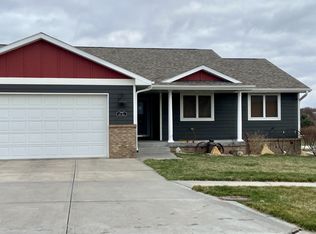 2060 Lewis St, Aurora, NE 68818