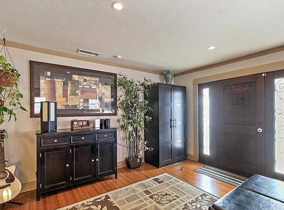 2nd image of 538 S Harbor Blvd