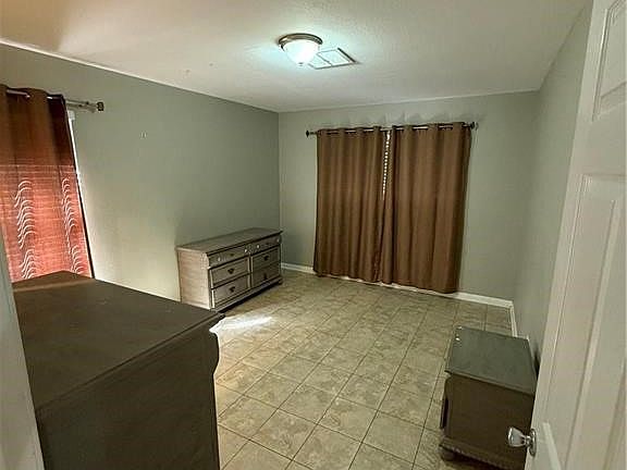 4th image of 1046 Brock Drive