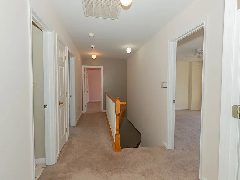 180 Muirfield Ct — Photo 31