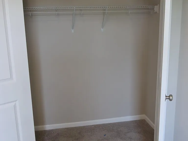 210 Dubuy Dr — Photo 39