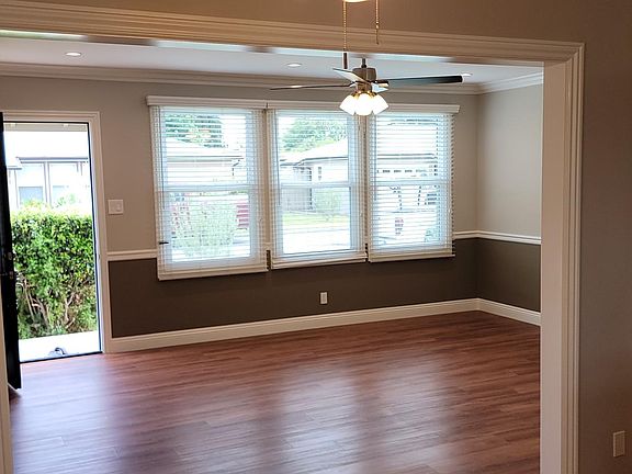 2nd image of 10627 Lynrose St