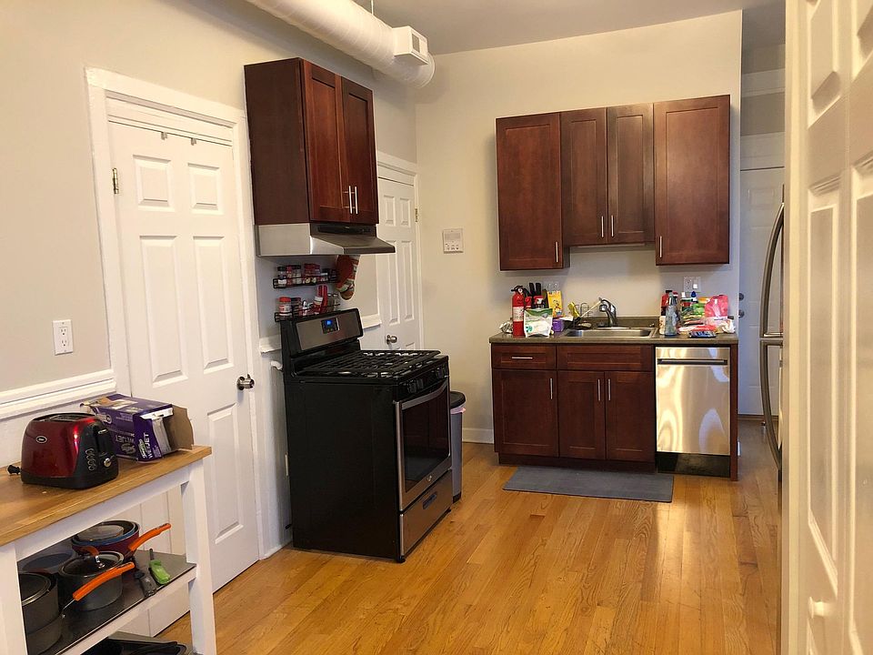 1st image of 1517 W Cortez St #1S
