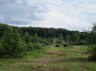 Middle Run Rd NW, Dover, OH 44622