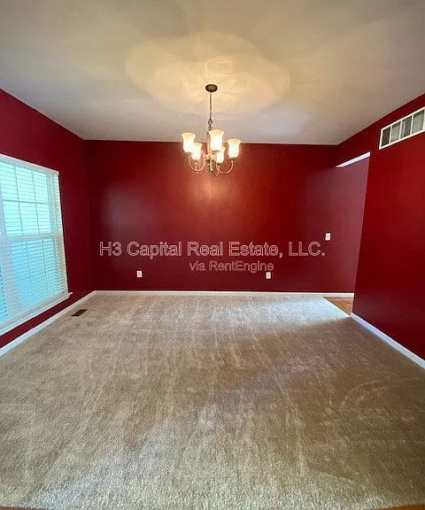 2209 Tigers Way — Photo 6