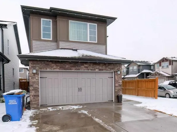 3 E Saddlebred Ct, Cochrane, AB T4C 3B5