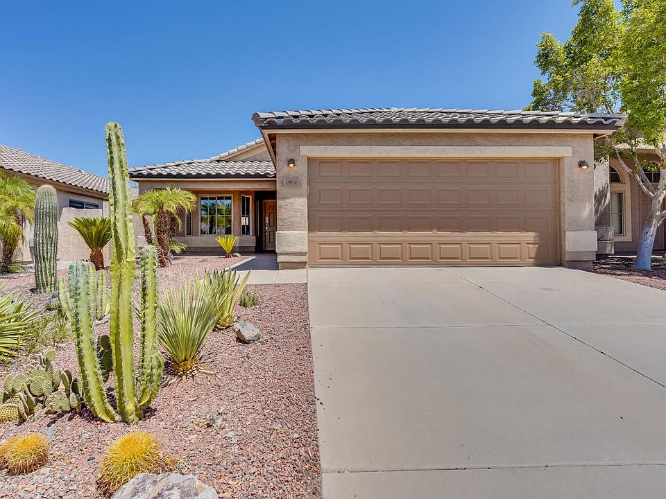 1st image of 1806 W Muirwood Dr