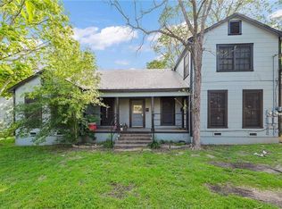 1305 E 25th St, Bryan, TX 77803