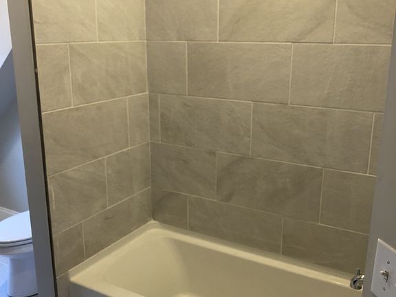 4th image of 5830 Bartlett St #11340608