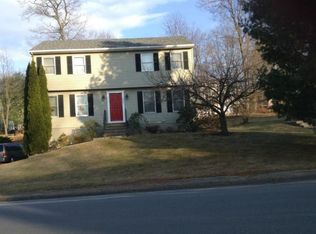 303 Ardsley Rd, Waterbury, CT 06708