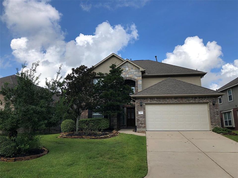 1st image of 7 Quillwood Pl