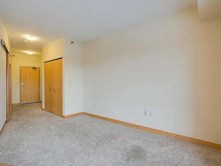 2600 University Ave SE #315 — Photo 12
