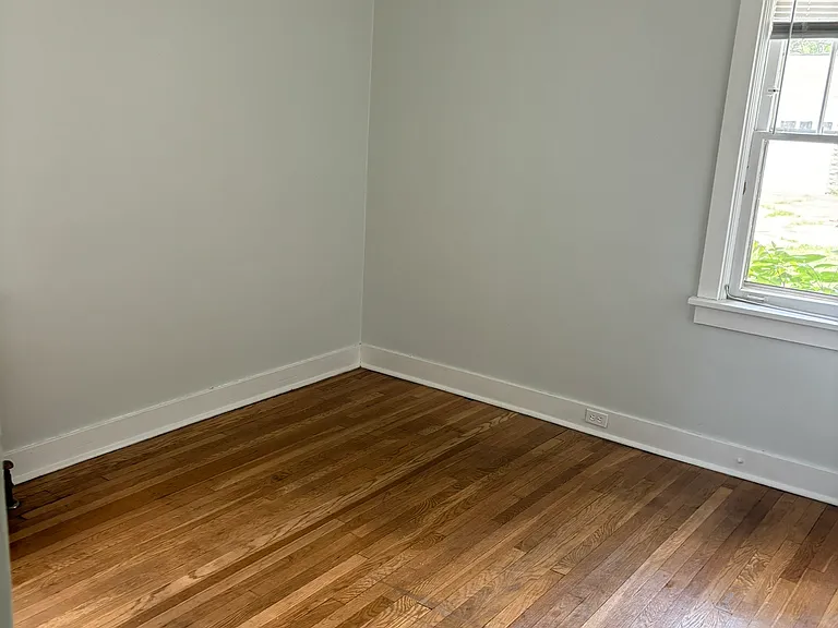 815 Woodworth Ave #1 — Photo 10