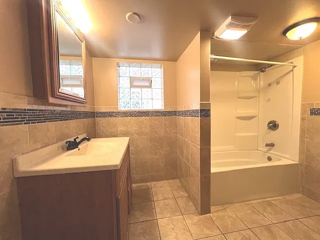 5936 S Kolin Ave #G — Photo 4