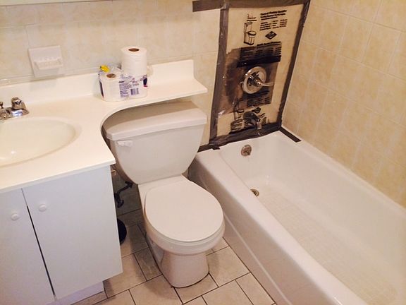 3rd image of 32 W 73rd St APT 1A