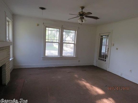 4th image of 1806 S Linden St