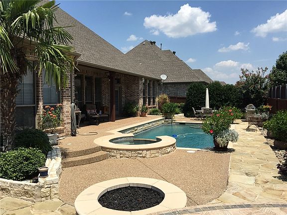 Gorgeous Outdoor Oasis