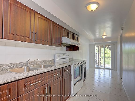 4th image of 31 Voysey Way #Basement