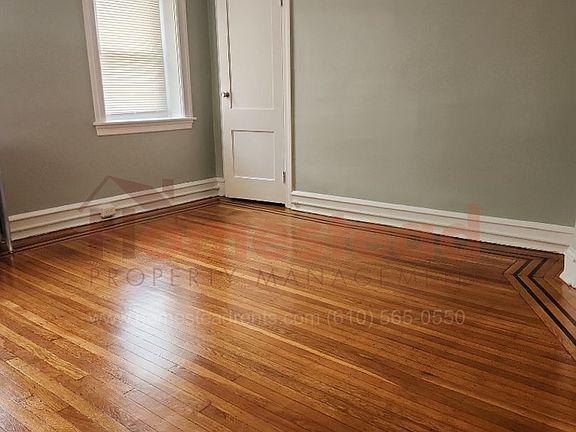 3rd image of 640 Poplar St #2F