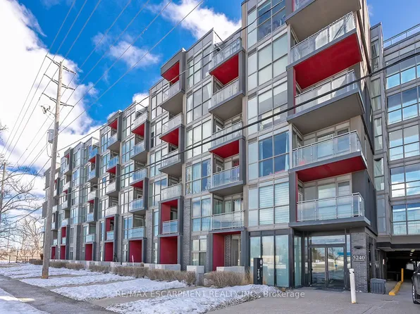 5240 Dundas St #517, Burlington, ON L7L 0J6
