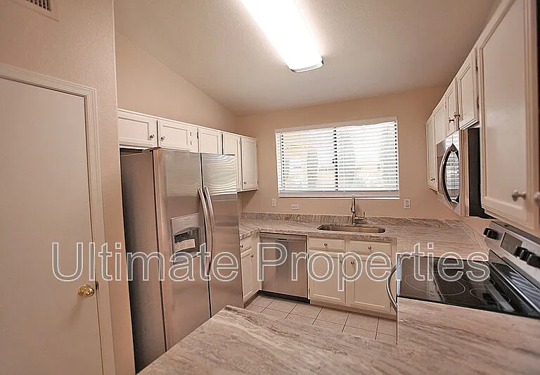 1225 E Harvard Ave — Photo 7