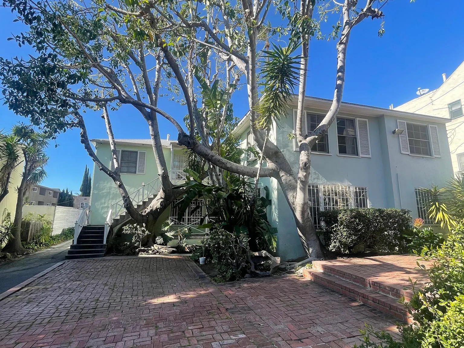 1 bed, 550 sqft, $2,100 — Photo 1