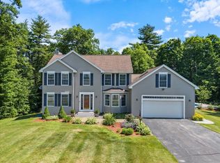 15 Overlook Dr, Newton, NH 03858