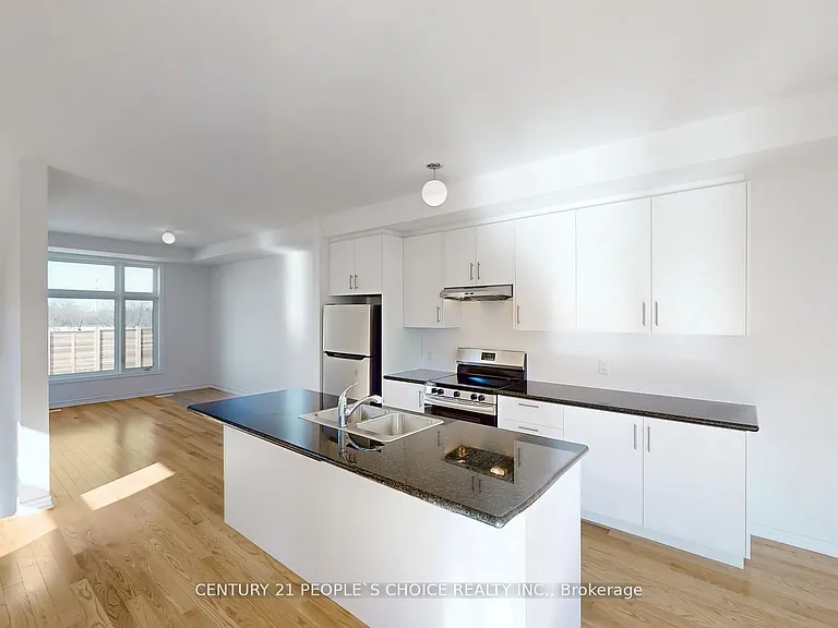 37 Drainie St — Photo 5