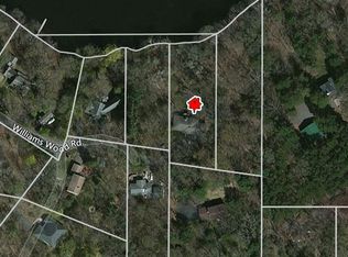 8 Williams Woods Rd, Saint Paul, MN 55115