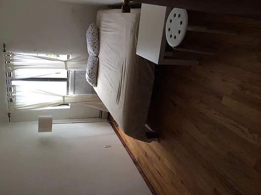 Rented by RCO Realty Inc | media 14