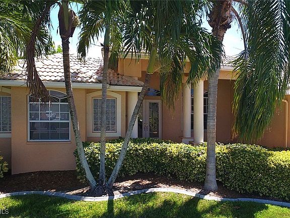 2nd image of 4829 SW 23rd Ave