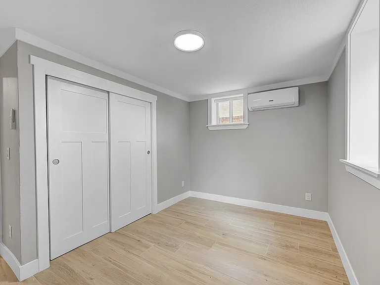 1584 Meade St — Photo 19