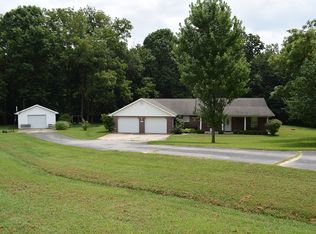 16941 Northport Ct, Boonville, MO 65233