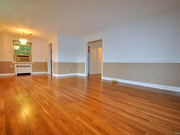2nd image of 11 Sentry Pl APT 2A