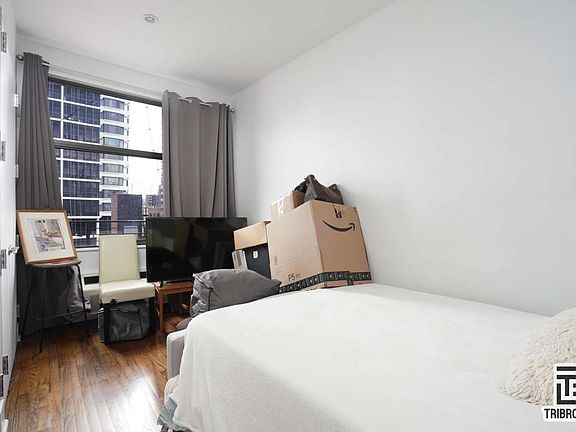 4th image of 235 E 121st St APT 3A
