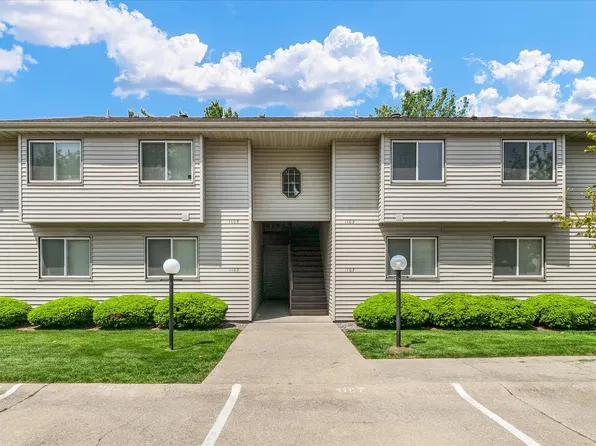 1109 Laura Dr #9, Champaign, IL 61822