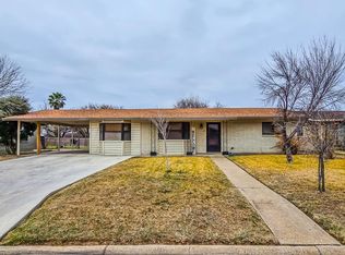 2461 Ralph Dr, Eagle Pass, TX 78852