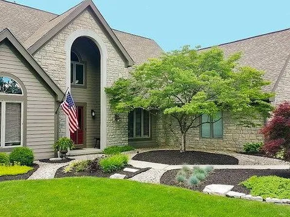 2908 Atoll Dr, Lewis Center, OH 43035