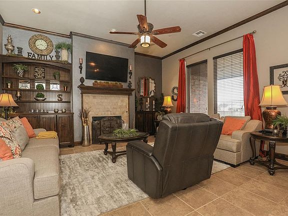 5th image of 1663 NW 35th Ter