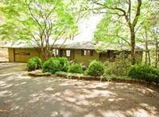 521 Split Rail Row, Highlands, NC 28741