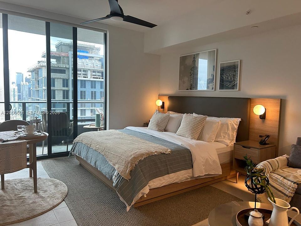 1st image of 159 NE 6th St #3206