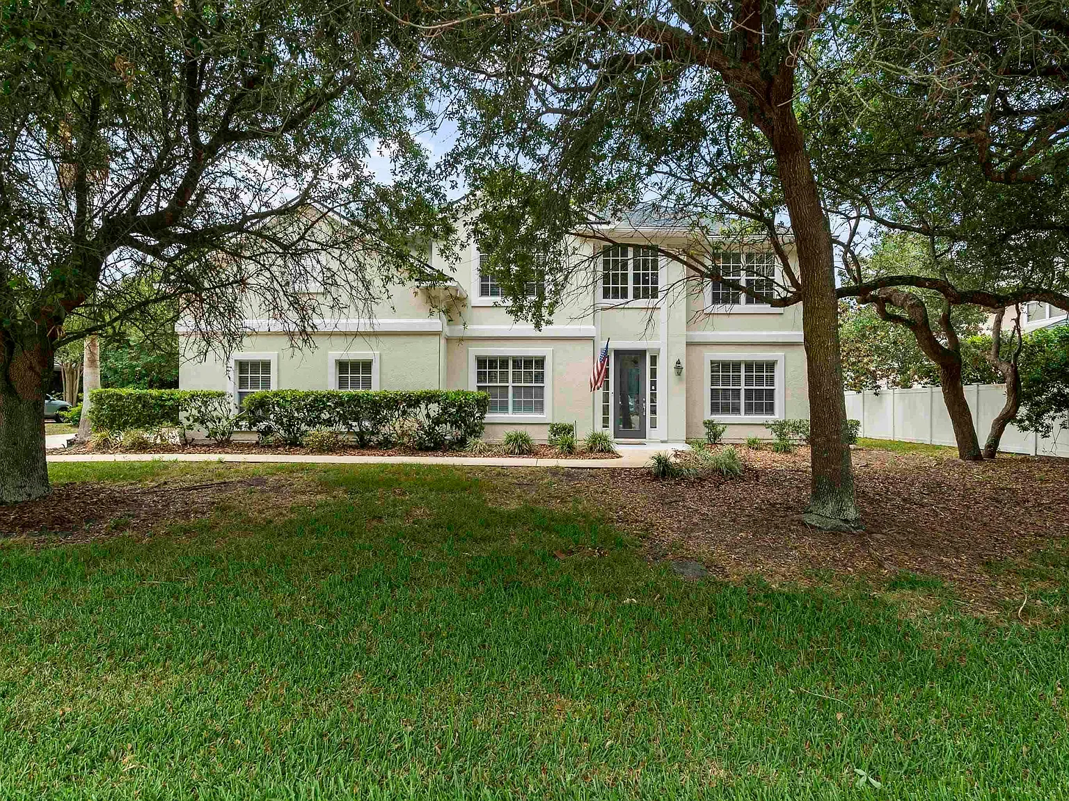 5 bed, 2961 sqft, $4,500 — Photo 3