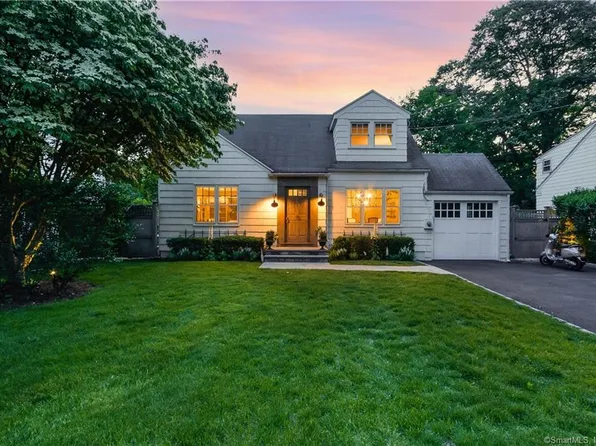33 Dubois Street, Darien, CT 06820