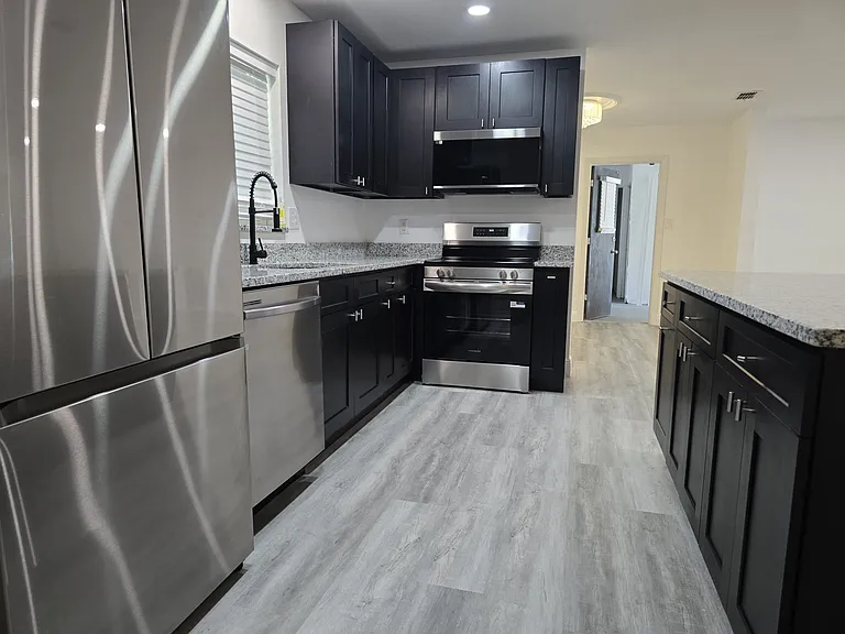 1816 Rendale Dr — Photo 10