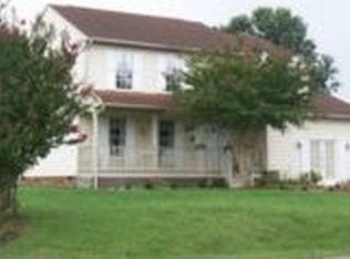 3401 Oregon Oak Dr, North Chesterfield, VA 23234