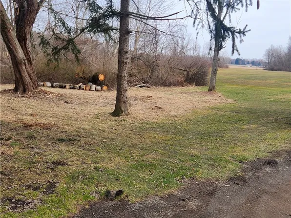 0 Beach Dr, Fairview, PA 16415